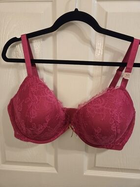 Victoria Secret Rose Lace Low Cut Demi Bra